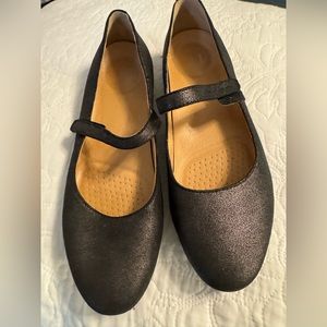 Dansko, Mary Jane flats size 40